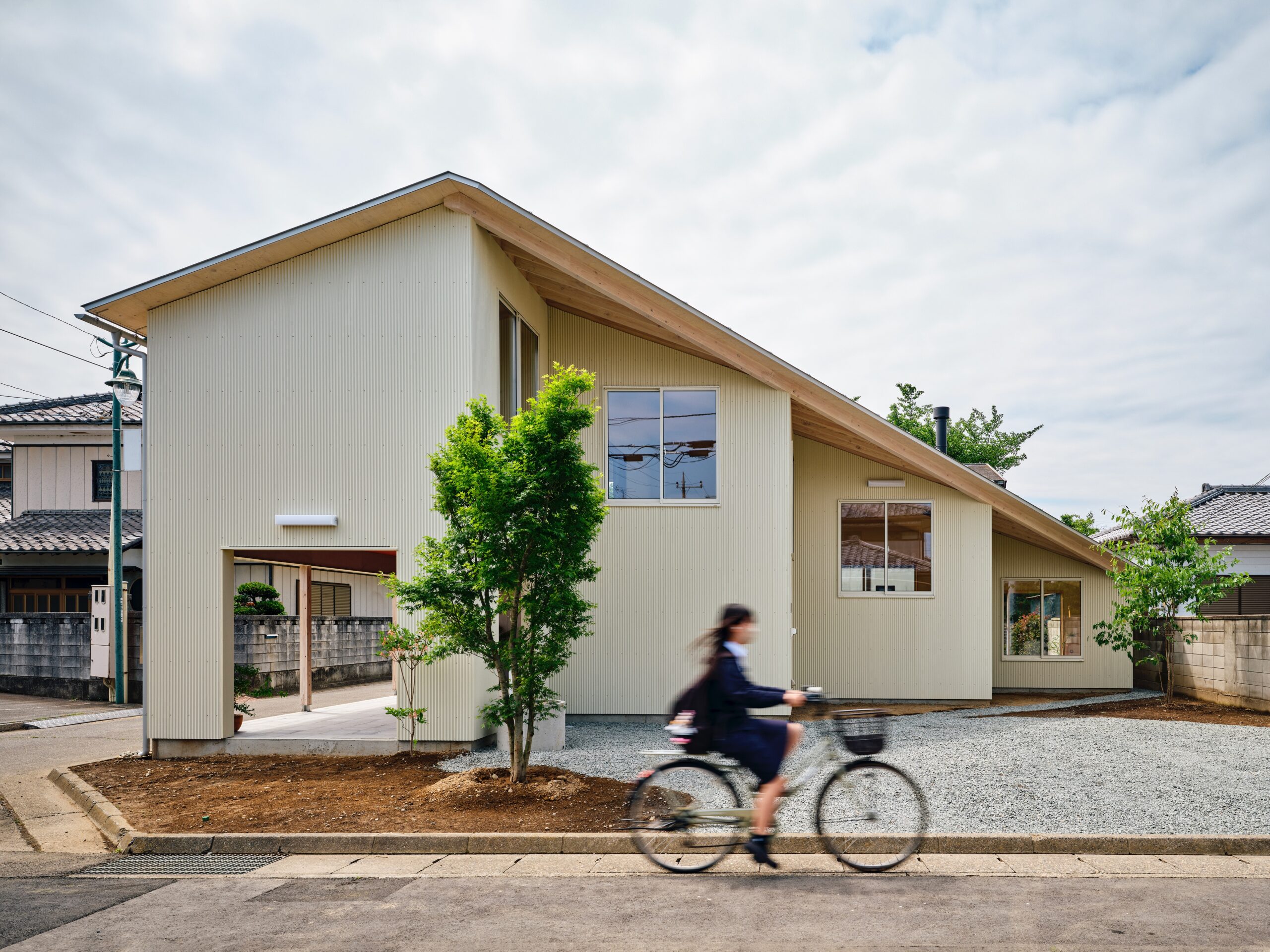 S HOUSE