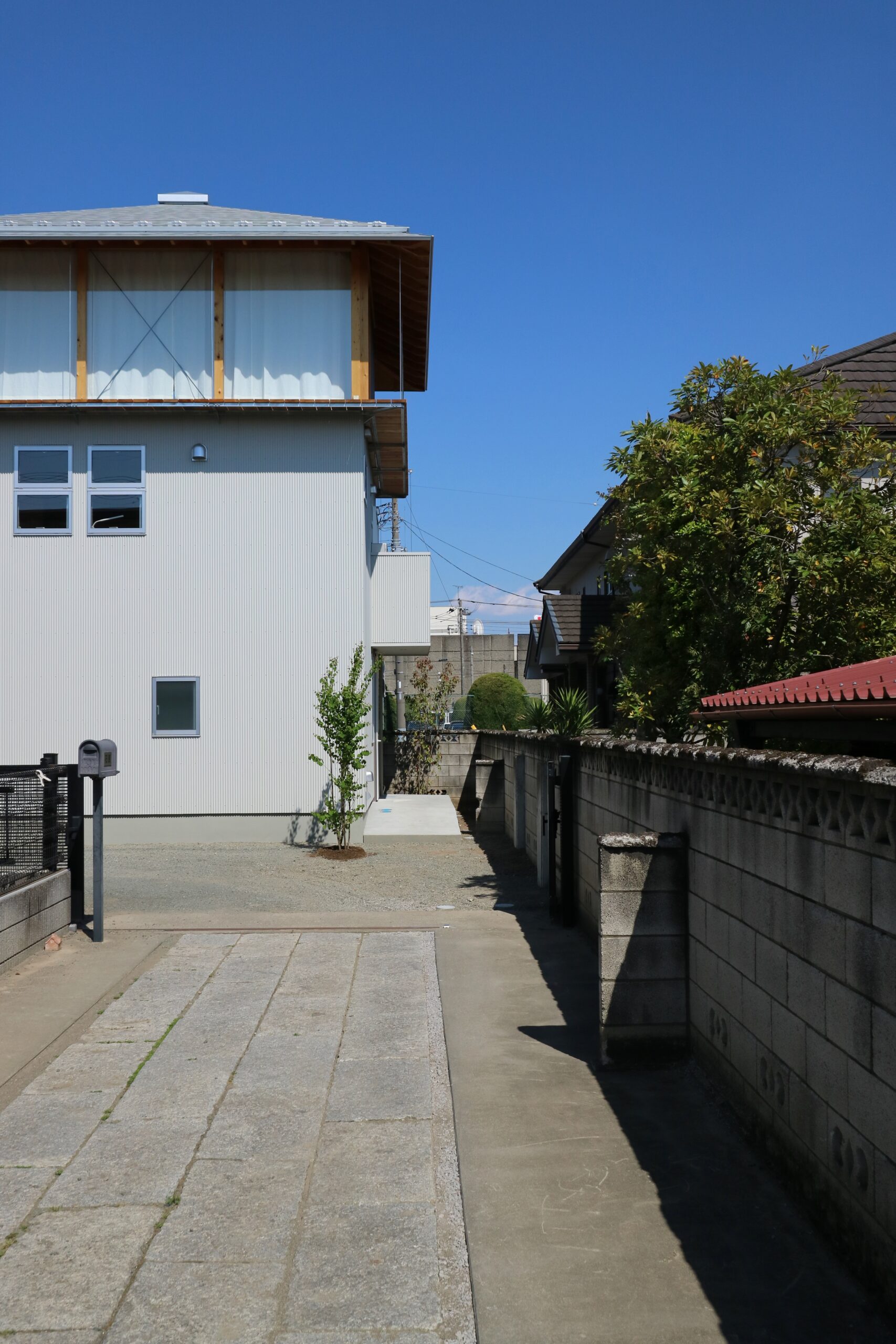 伊勢崎の屋根の上