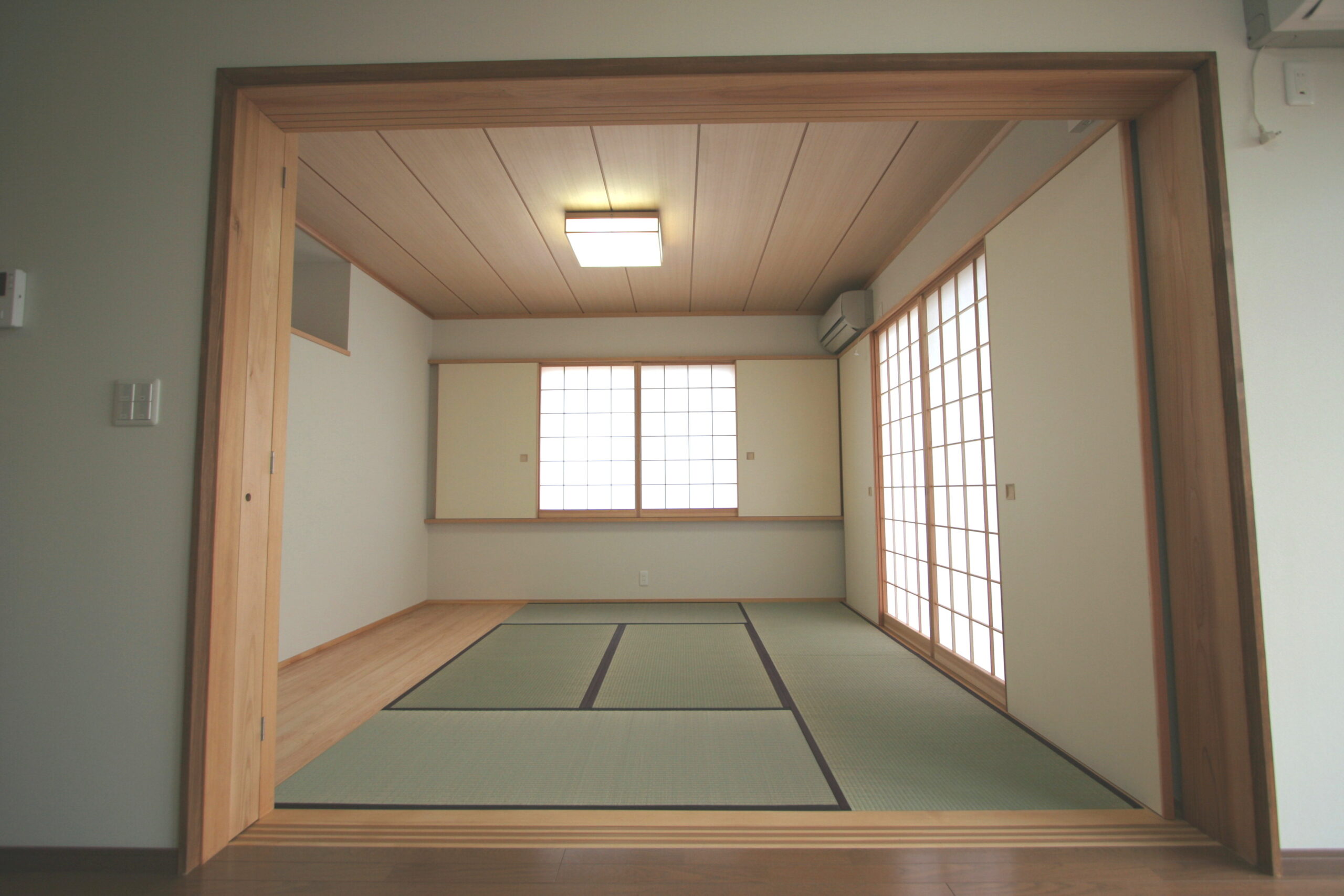中野邸