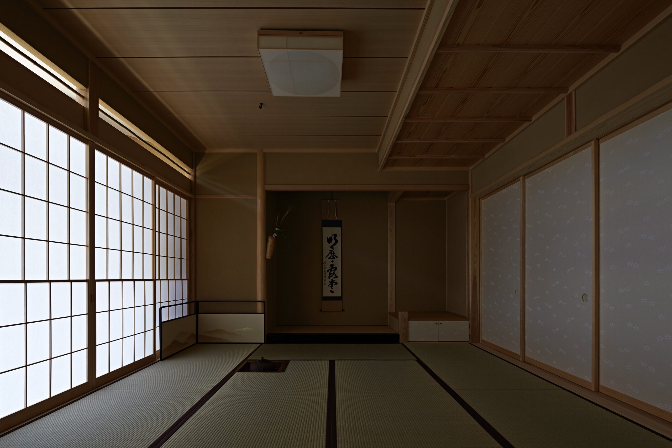 駒形の家