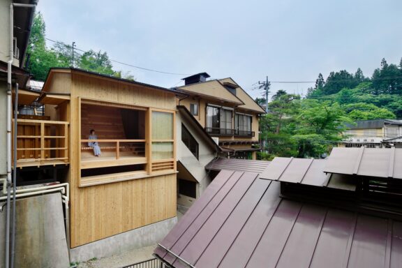 まるほん旅館風呂小屋