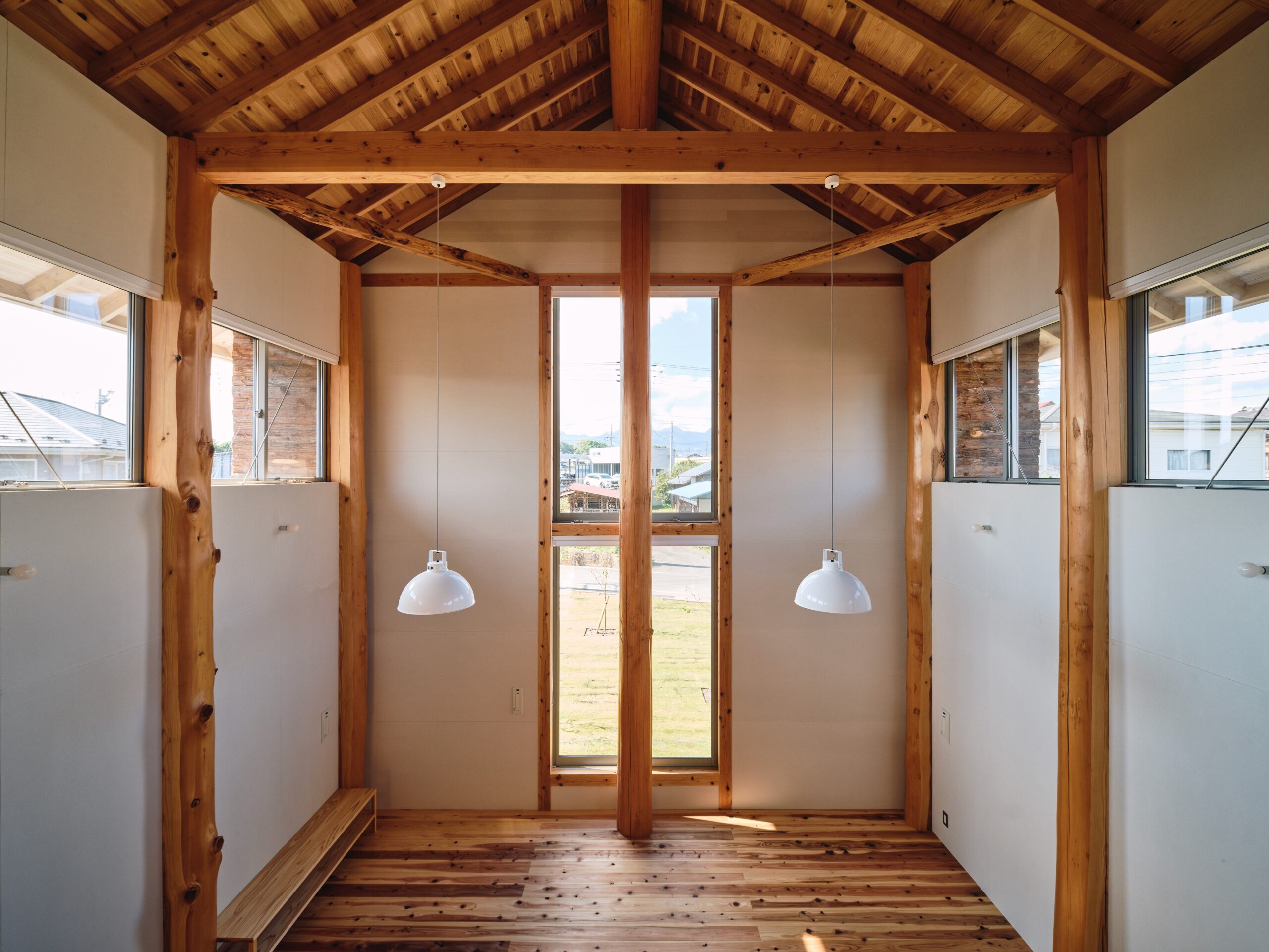屋敷林の家